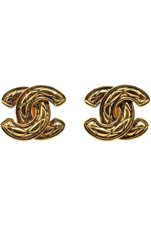 CHANEL 1970-1980 Plated CC Quilted Clip On Earrings costume earrings