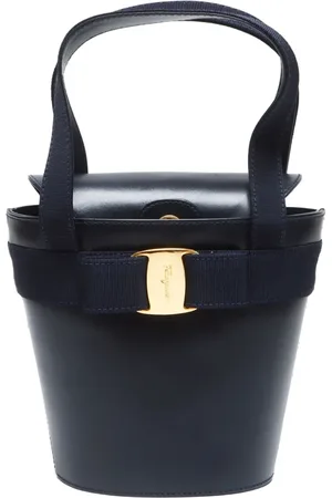Salvatore Ferragamo 1990-2010 Vara bucket bag