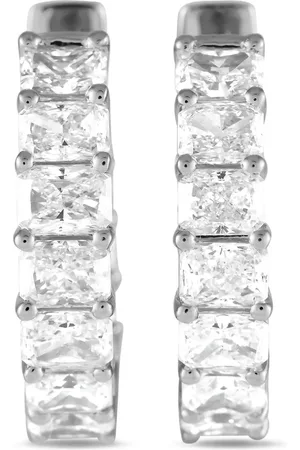 LB Exclusive 18K white gold diamonds huggie earrings