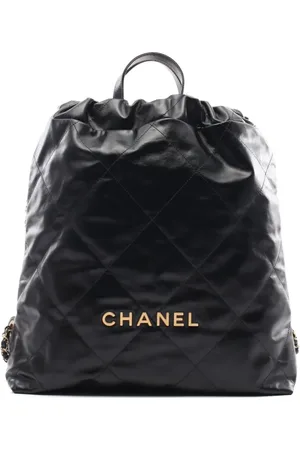 CHANEL 2021 large Chanel 22 backpack