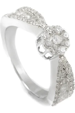LB Exclusive 14K white gold diamond ring