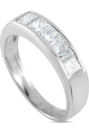 LB Exclusive Platinum diamond ring
