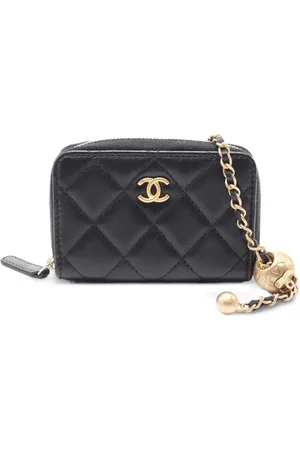 CHANEL 2021-2022 Matelasse Chain wallet