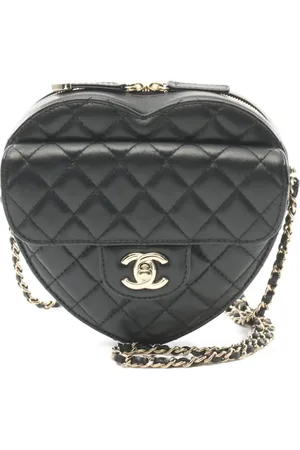 CHANEL 2021 matelassé leather cross body bag
