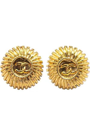 CHANEL 1970-1980 Plated CC Round Clip on Earrings costume earrings