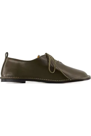 Ami Leather lace-up shoes