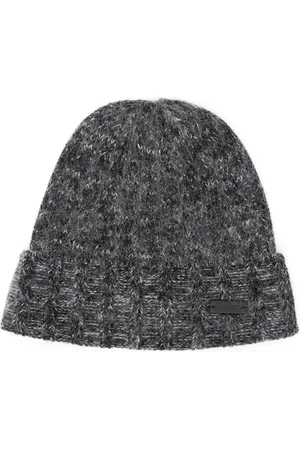 Saint Laurent Logo-plaque knitted beanie