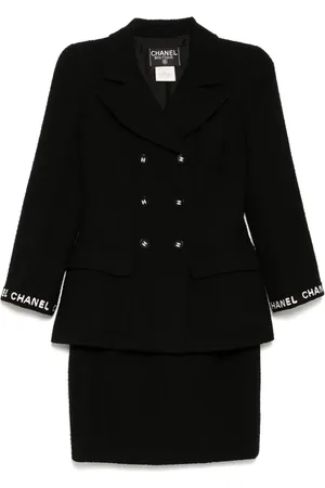 CHANEL 1995 setup skirt suit