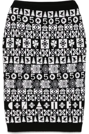 CHANEL 2019 knitted skirt