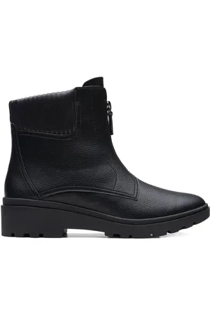 Clarks Calla Zip boots