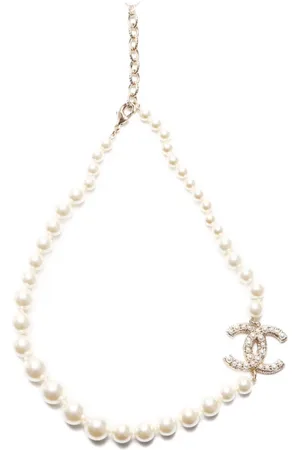 CHANEL 2023 faux-pearl necklace