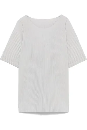 Issey Miyake Plissé-effect T-shirt
