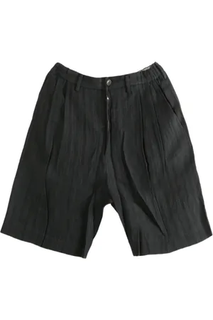 ZIGGY CHEN Pleat-detail shorts