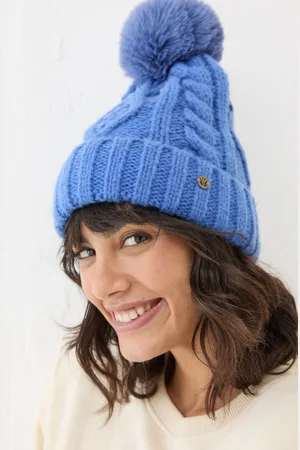 Fat Face Billie Cable Bobble Hat