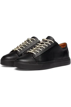 Oliver Sweeney Sirolo Tennis Trainers