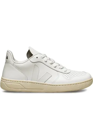 Veja V-10 Trainers