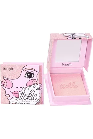 Benefit Tickle Golden Powder Highlighter