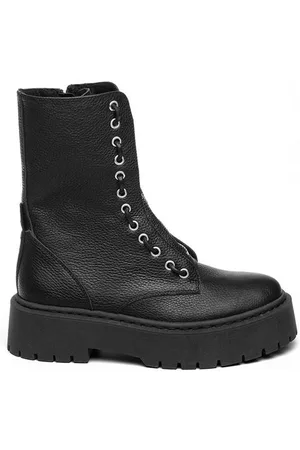 Steve Madden Boots
