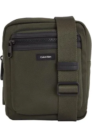 Calvin Klein Essential Reporter Bag