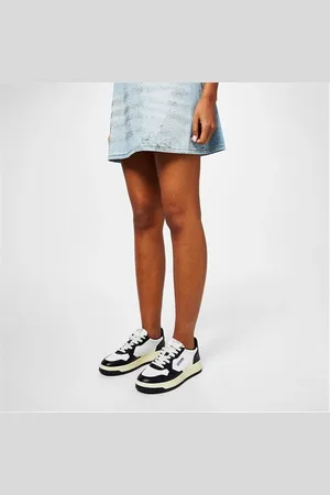 Autry Medalist Low Sneakers Womens
