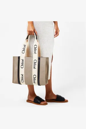Chloé Medium Woody Canvas Tote Bag