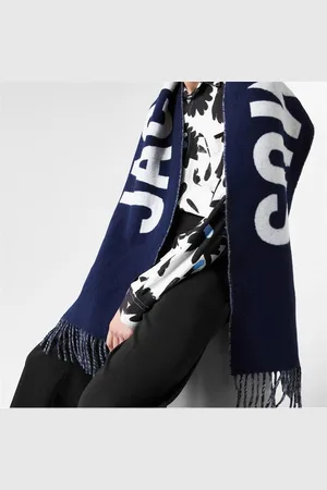 Jacquemus L