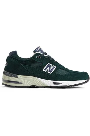 New Balance 991v2 Trainers