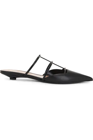 VALENTINO GARAVANI Rockstud Wispy Mule in Nero - Black. Size 38 (also in 39).