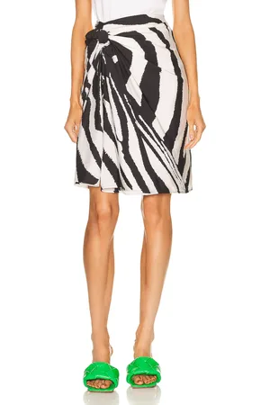 Bottega Veneta Wrap Skirt in Black & White - White. Size 36 (also in 38, 40).