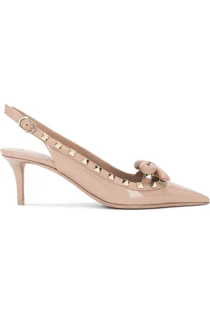 VALENTINO GARAVANI Rockstud Bow Sling Back Pump in Rose Cannelle - Rose. Size 36 (also in 36.5, 37.5, 39.5, 40, 41).