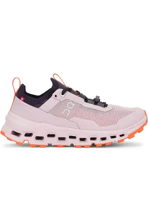 On Running Cloudultra 2 Sneaker in Mauve & Flame - Mauve. Size 5.5 (also in ).