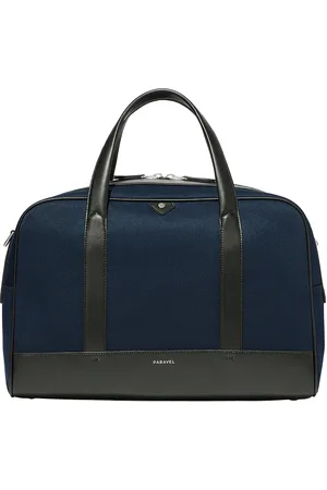 Paravel Rove Weekend Bag in Scuba Navy - Blue. Size all.