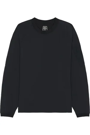 On Running Studio Pullover in Black - Black. Size L (also in M, S).