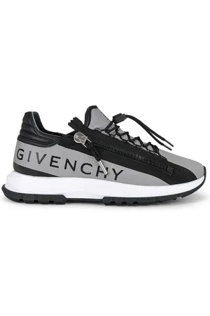 Givenchy Spectre Zip Runner Sneaker in Grey & Black - Grey. Size 43 (also in 45).