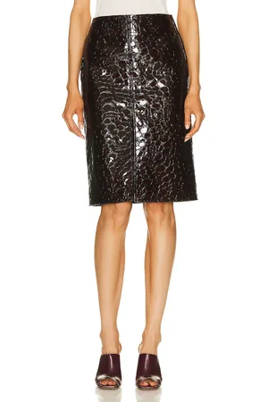 Bottega Veneta Embossed Skirt in Henna - Burgundy. Size 36 (also in 38, 40).