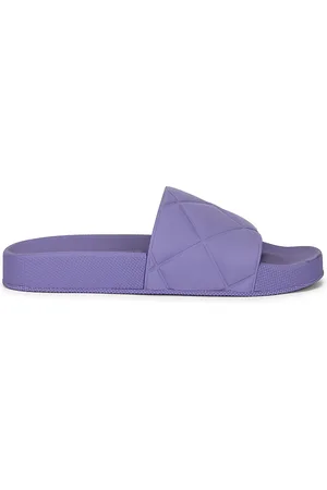 Bottega Veneta Rubber Slides in Lavender - Purple. Size 35 (also in 36).