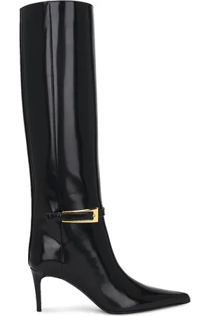 Saint Laurent Lee Buckle Boot in Nero - Black. Size 36 (also in 36.5, 38.5, 40).