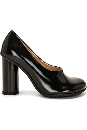 Bottega Veneta Atomic Pump in Black - Black. Size 37 (also in 39).
