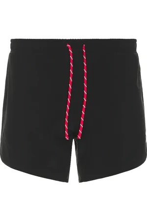District Vision Spino 5 Training Short in Black - Black. Size L (also in XL, XL/1X).