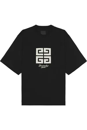 Givenchy New Studio Fit T-Shirt in Black - Black. Size L (also in S, XL/1X).