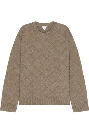 Bottega Veneta Intreccio 3d Knit Sweater in Riverbed - Grey. Size XL/1X (also in ).