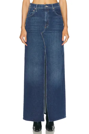 Mother The Bombshell Maxi Skirt in Cannonball - Denim-Dark. Size 26 (also in ).