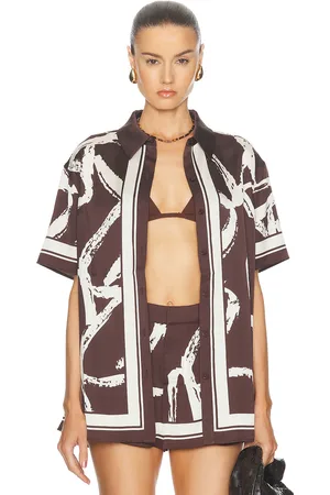 SER.O.YA Davey Satin Blouse Top in Coconut Script - Brown. Size L (also in ).