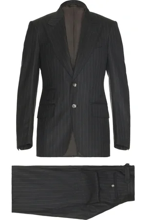 Tom Ford Chalk Stripe Shelton Suit in Dark Grey - Grey. Size 46 (also in 48, 50).