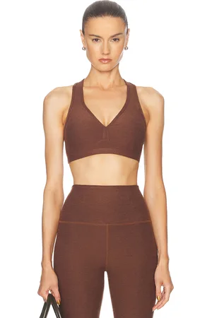 Beyond Yoga Spacedye Lift Your Spirits Bra in Bold Mocha Heather - Brown. Size XS (also in ).