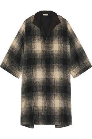 FEAR OF GOD Alpaca Wool Polo Collar Poncho in Black/Cream - Black. Size M (also in ).