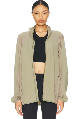 On Running Breaker PAF Jacket in Aloe - Army. Size L (also in XS).