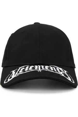Vetements Metal Logo Cap in Black - Black. Size all.