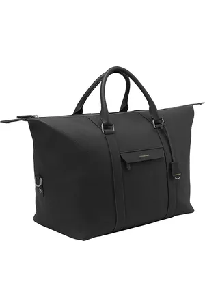 Maison De Sabre The Duffle Bag in Black Caviar - Black. Size all.