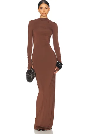 Helsa Jersey Backless Maxi Dress in Chocolate Au Lait - Chocolate. Size L (also in XL).